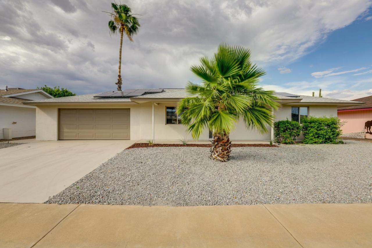 Sun City Retreat With Patio Near Golfing And Hiking! Eksteriør billede